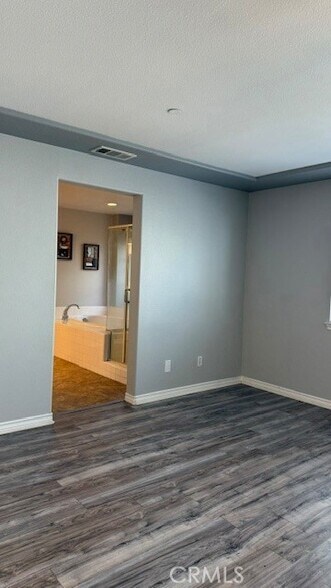Building Photo - 5425 Turin Way