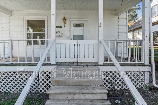 Building Photo - 4535 Marcy St