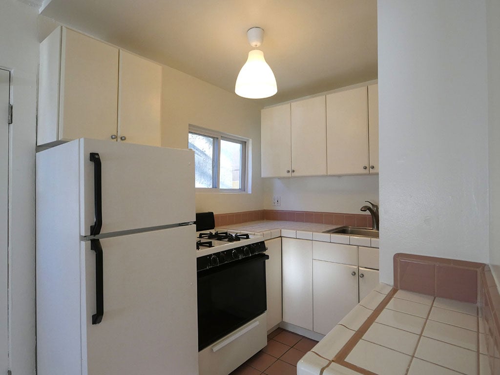 Kitchen - 2615 5th St