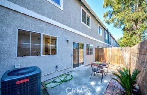 Building Photo - 7413 Western Bay Dr