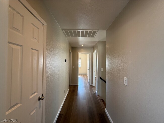 Building Photo - 2744 Chokeberry Ct