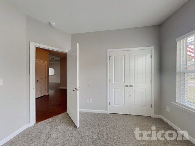 Building Photo - 7509 Nathaniel Woods Blvd