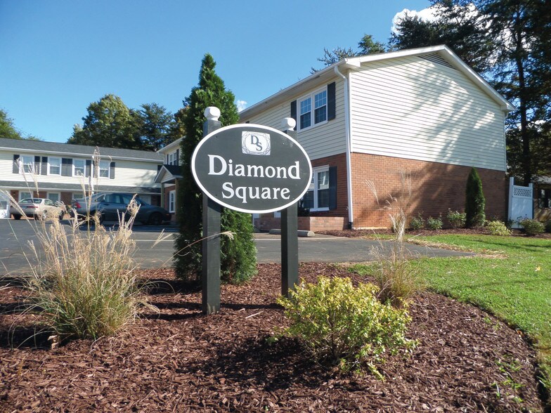 Emerald Court 513 1st St Gibsonville NC 27249 Apartment Finder