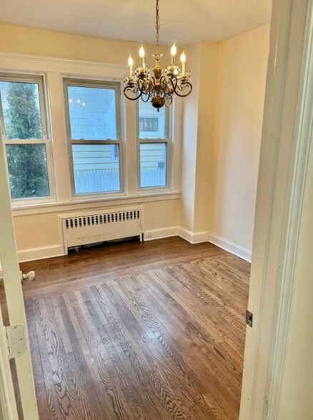 Bedroom 4 - 383 Dakota St