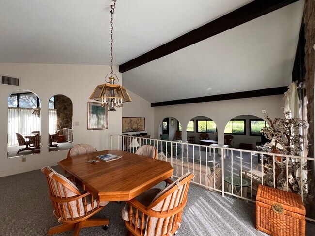 Building Photo - Grenelefe/Country Homes Community
