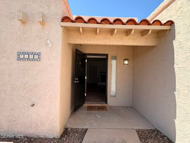 Building Photo - 7148 Villa Hermosa Dr