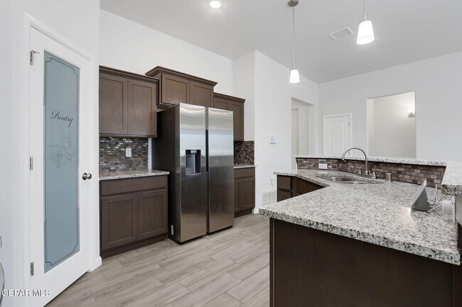 Building Photo - 1122 Gallium Ave
