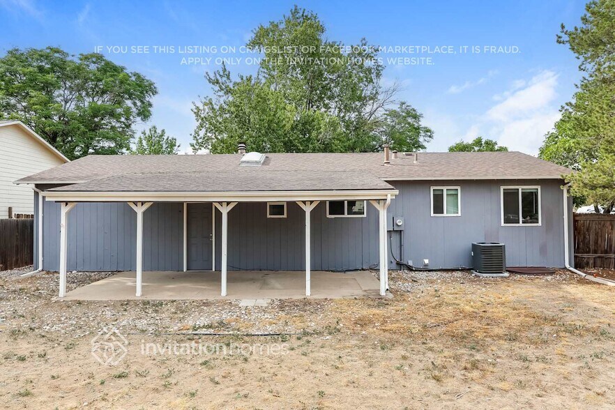 Building Photo - 15984 E Bates Pl