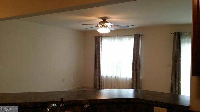 Building Photo - 111 Stonecrest Ln