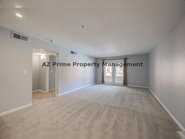Building Photo - 4704 E Paradise Village Pkwy N