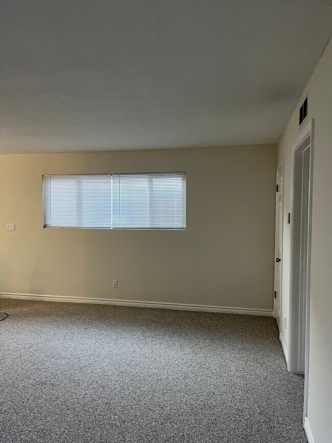 Building Photo - 3665 Newton St