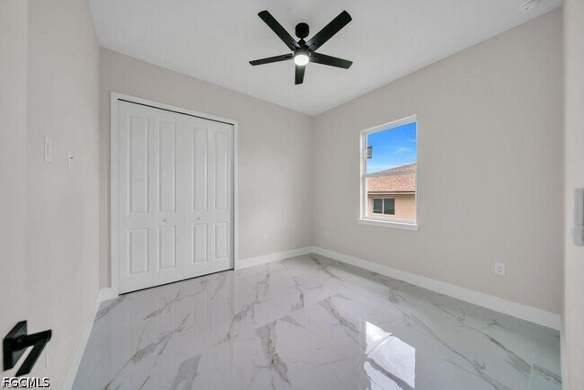 Building Photo - 4648-4650-4650 Leonard Blvd S