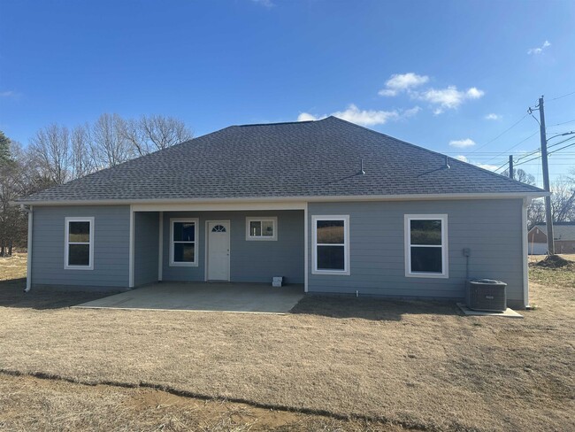 Building Photo - 215 Bass Ave