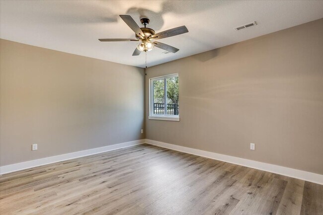 Building Photo - Auburn Villas 3 Bedroom Molly Floor plan