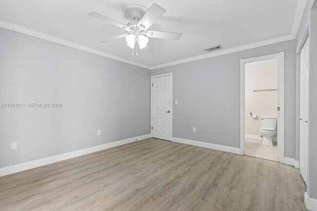 Building Photo - 6854 NW 173rd Dr