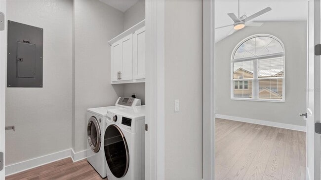 Building Photo - 10395 Coral Landings Ln