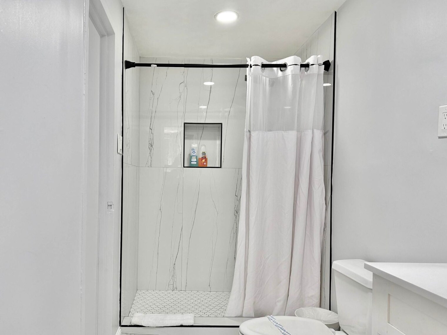 Building Photo - 215 Piedmont Ave NE