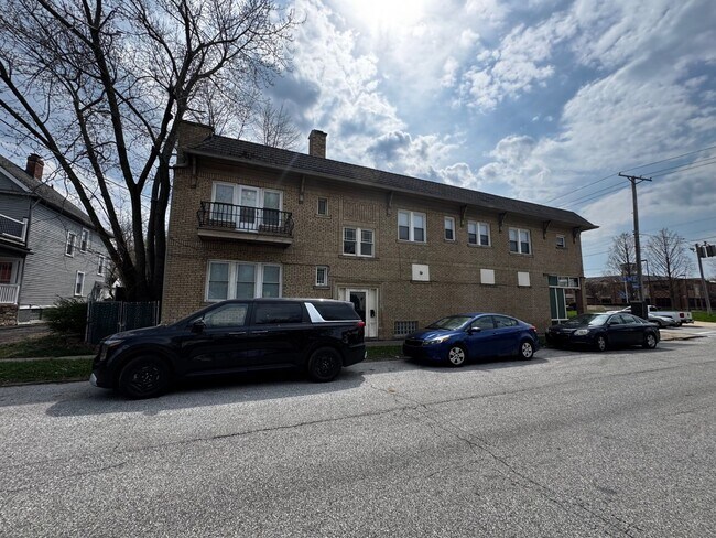 Building Photo - 395 E 152nd St