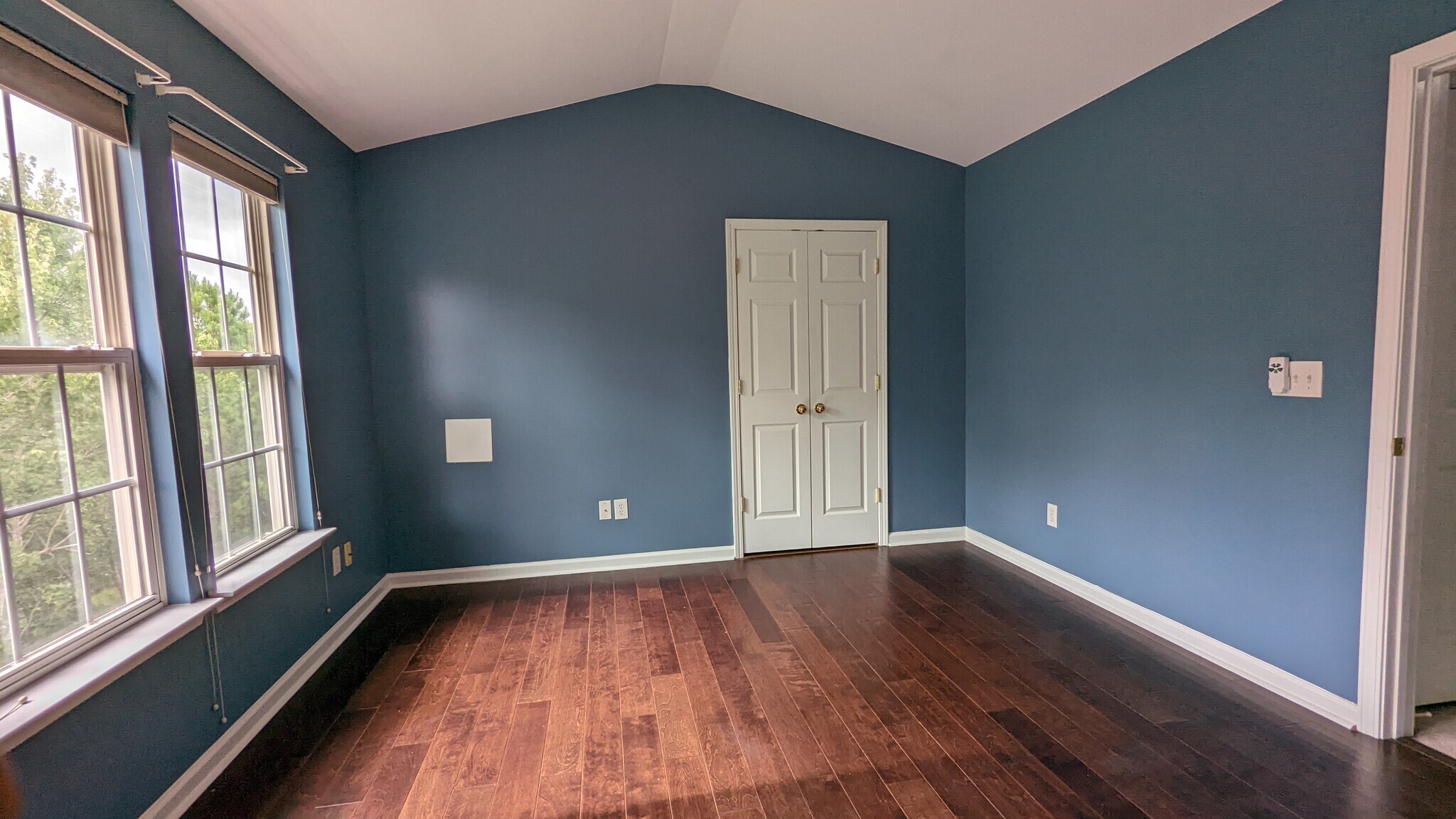 2nd bedroom - 106 Chandler Chase Ct