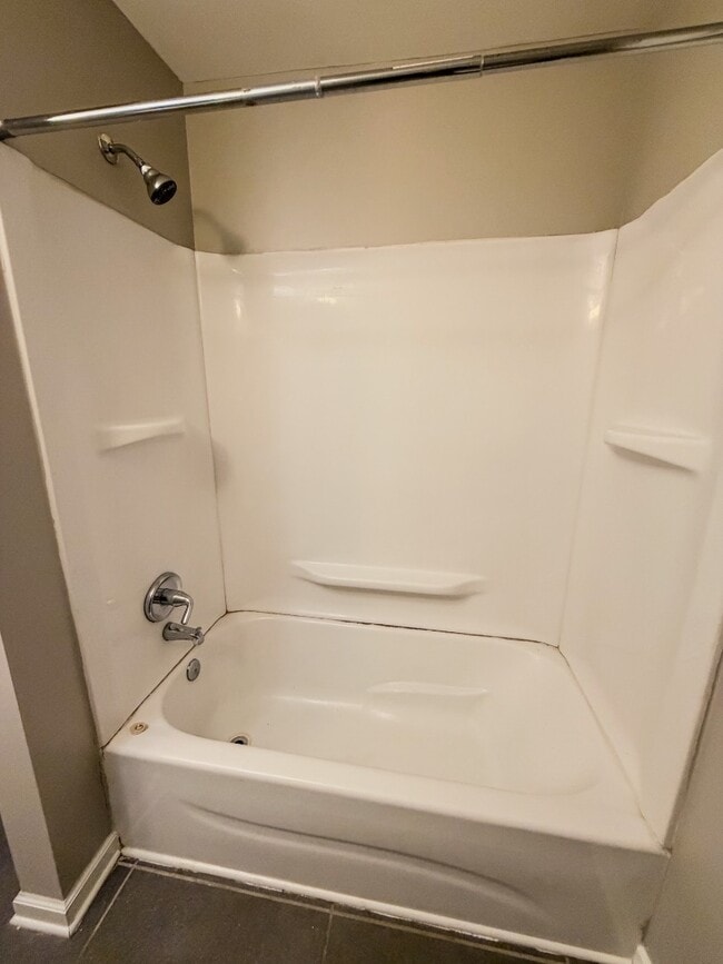 Building Photo - 205 Windward St