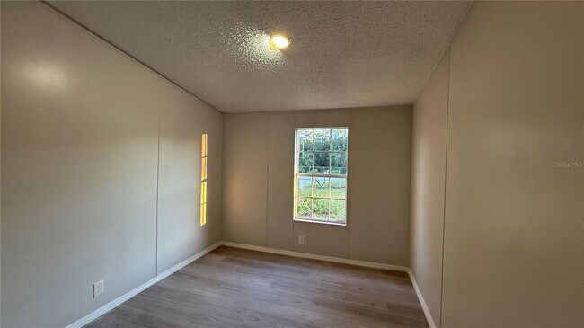 Building Photo - 4531 Deer Run Rd