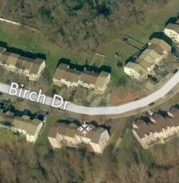 Building Photo - 312 Birch Dr
