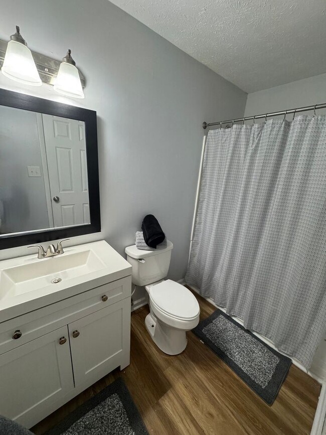 Building Photo - Charming 3BR House in Macon