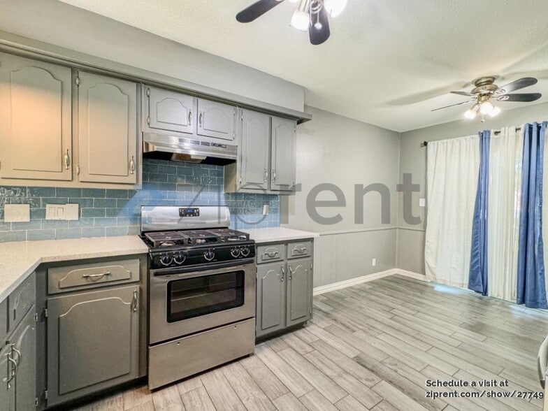 Building Photo - 127 Hardwicke Ln