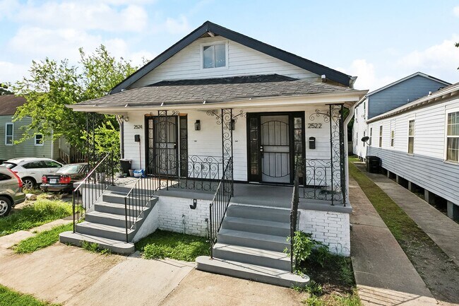 Building Photo - 2522 N Tonti St
