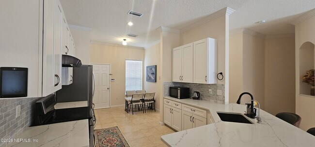 Building Photo - 3349 Warnell Dr