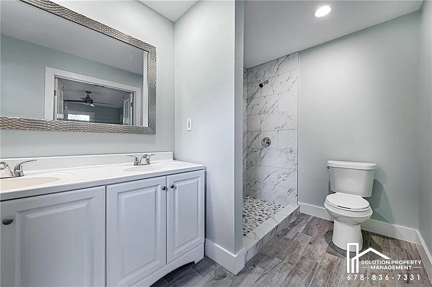 Building Photo - Room in Single Family Home on Potomac Dr NW
