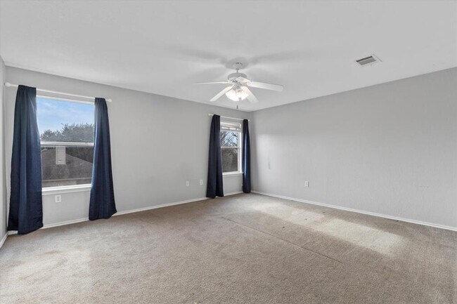 Building Photo - 5621 Abby Ann Ln