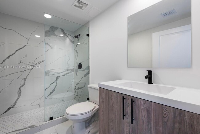 Building Photo - 1350 NW 1st St