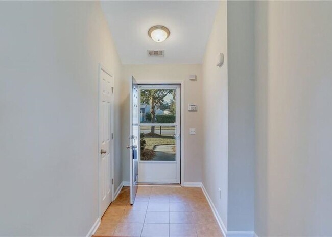 Building Photo - 3 Bed/2 Bath Home in Hamilton Grove at Savannah Quarters