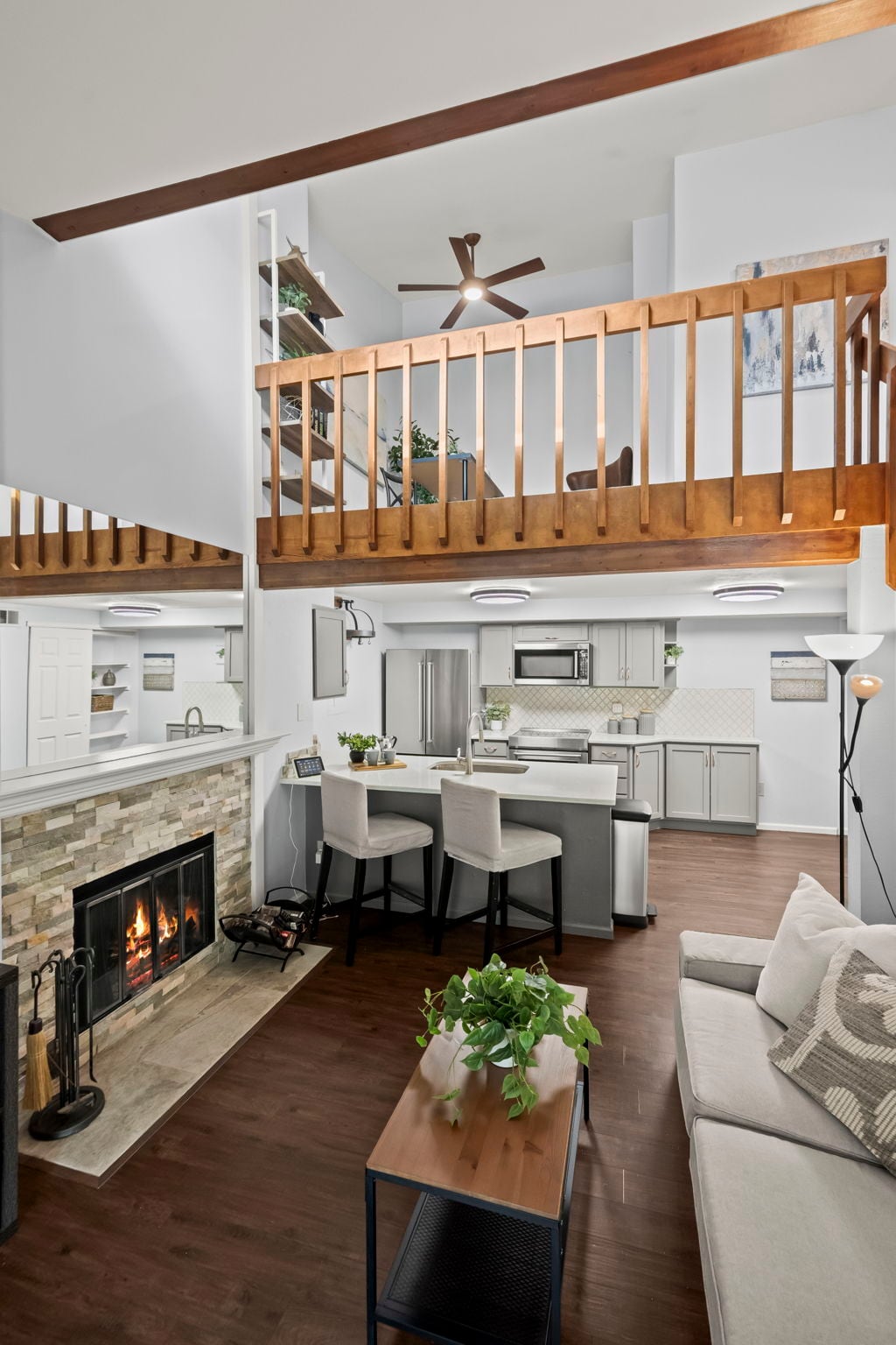 Building Photo - 20 S Boulder Cir