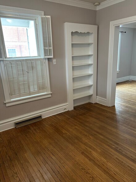 Office/Den 1st Floor - 17 S 24th St