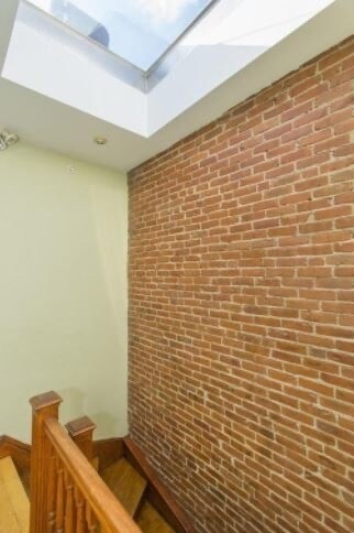 Building Photo - 116 Perkins St