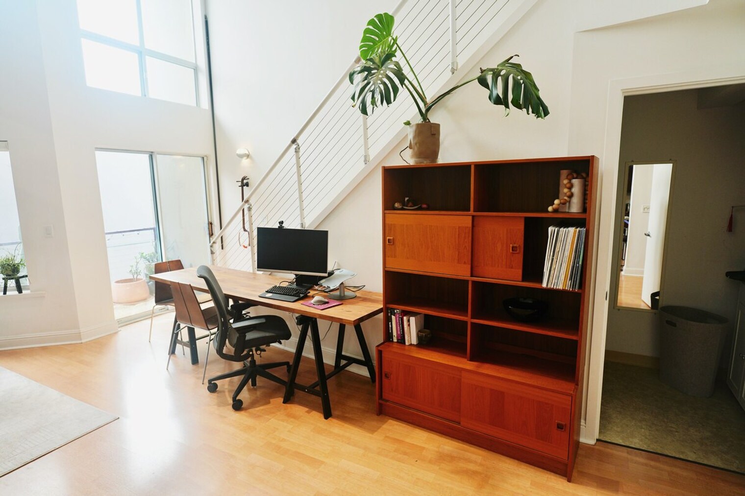 Building Photo - 670 5th St