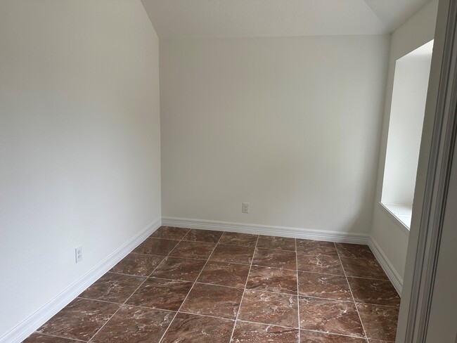 Building Photo - 138 Coffee Ln