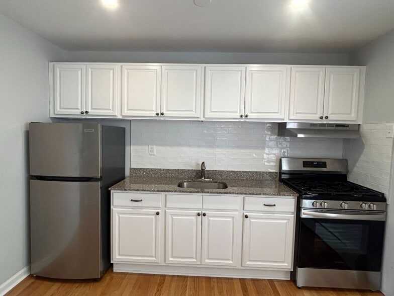 Interior Photo - Two Rivers at Matawan