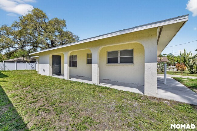 Building Photo - 253 Glenwood Ave