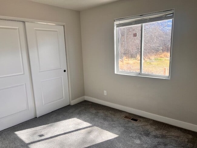 Building Photo - 378 - WC Properties, LLC