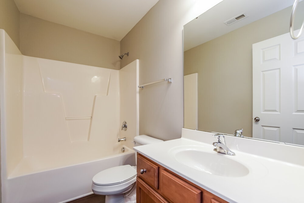 Building Photo - 56 Killington Dr