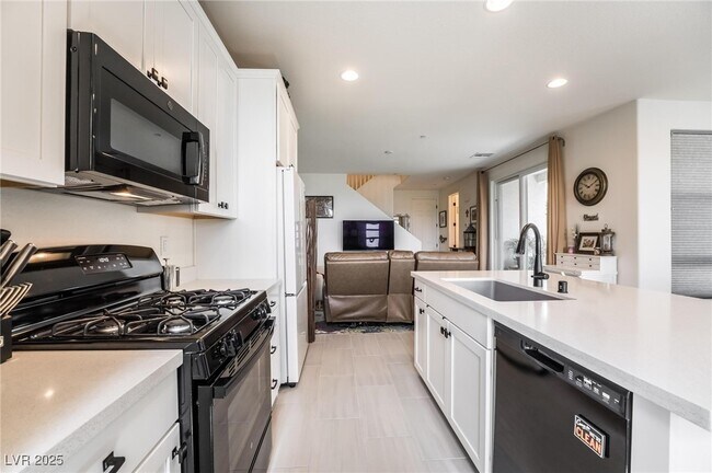Building Photo - 128 Kimberlite Dr