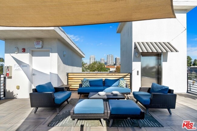 Building Photo - 1621 Malcolm Ave