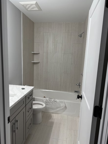 Building Photo - 107 Sampson Ln