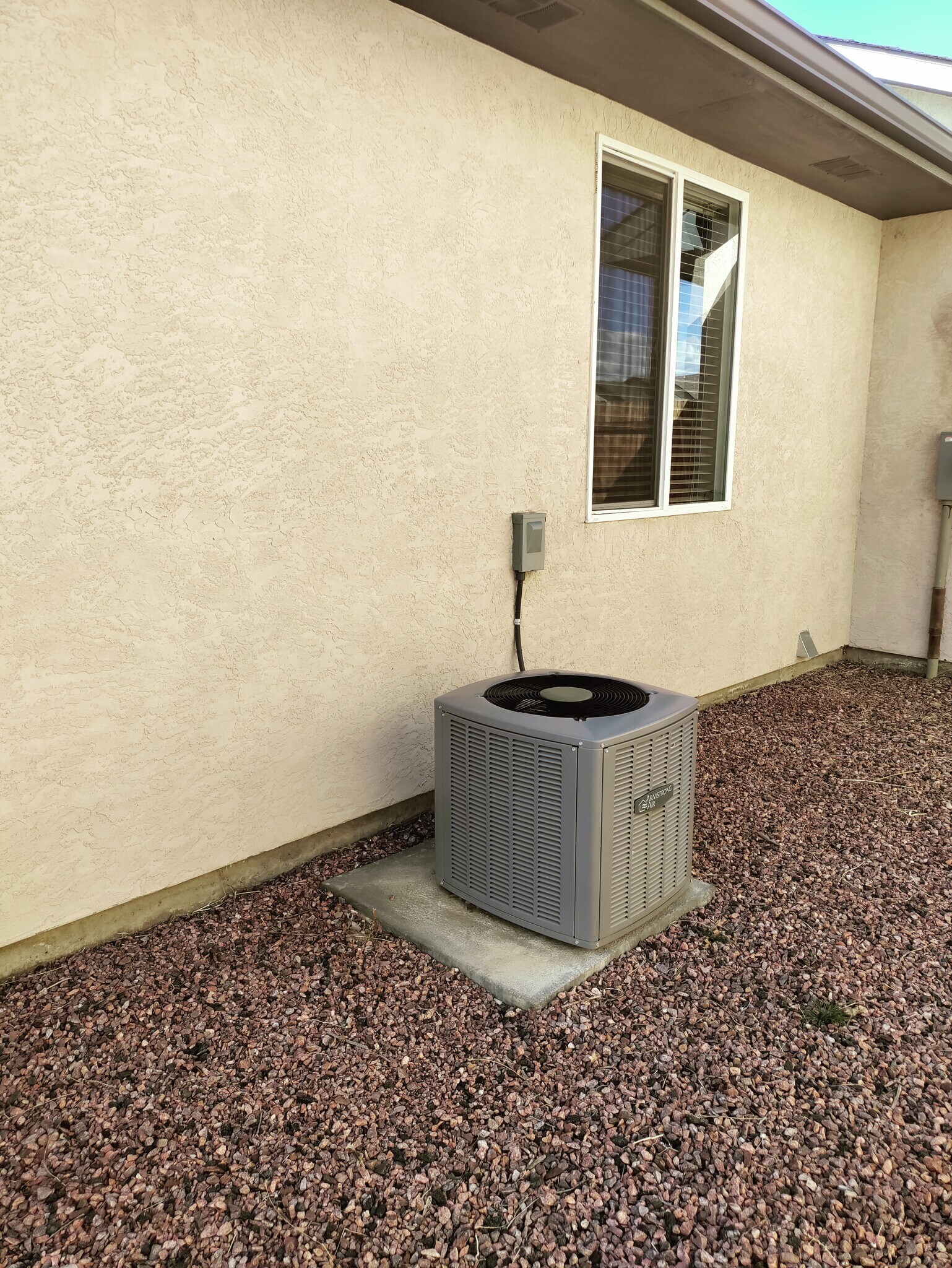 Building Photo - 2310 Cliffmoor Ln