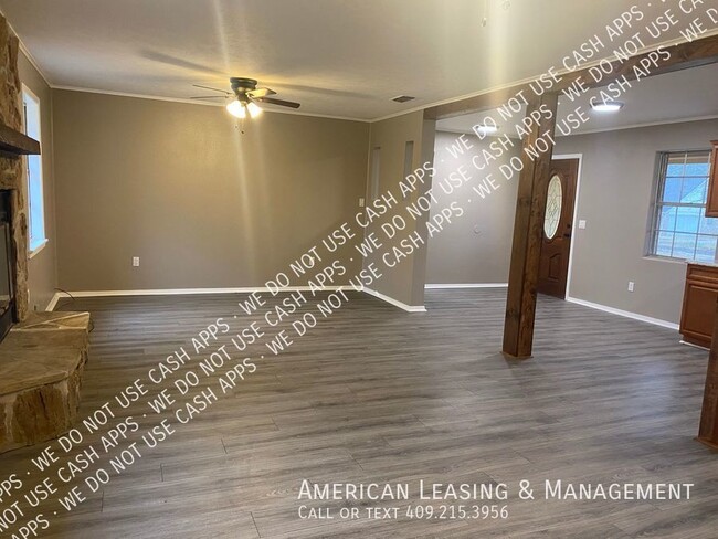Building Photo - 1253 Edgewood Cir