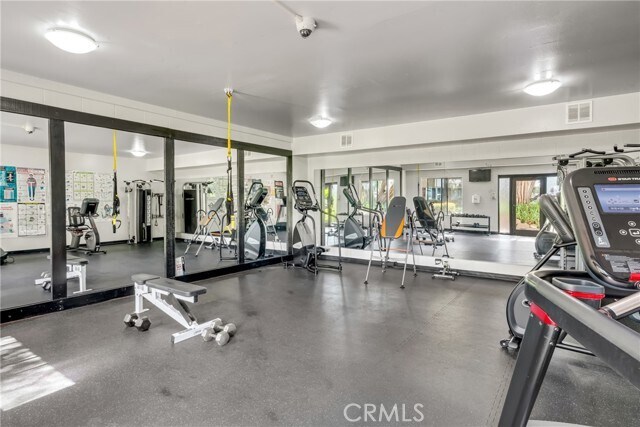 Building Photo - 6542 Ocean Crest Dr