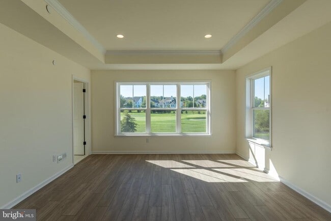 Building Photo - 48 Parry Wy